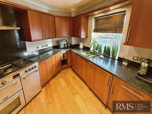 Photo 8- click for photo gallery